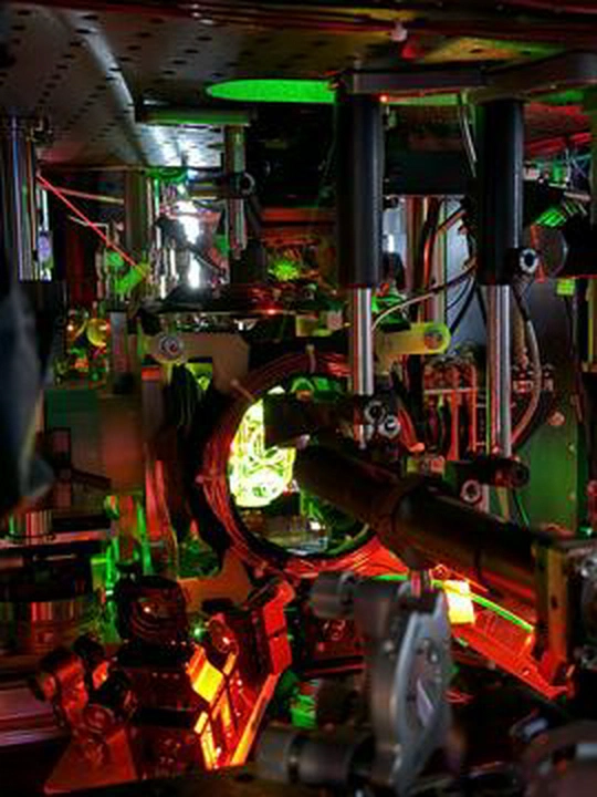 Entangle a pair of single diatomic molecules in tweezers